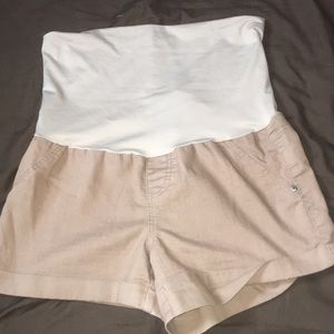 Maternity shorts 20$